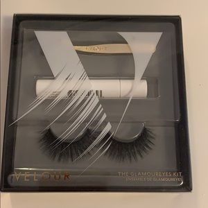 Velour lash kit in the style Fluffin Wispy